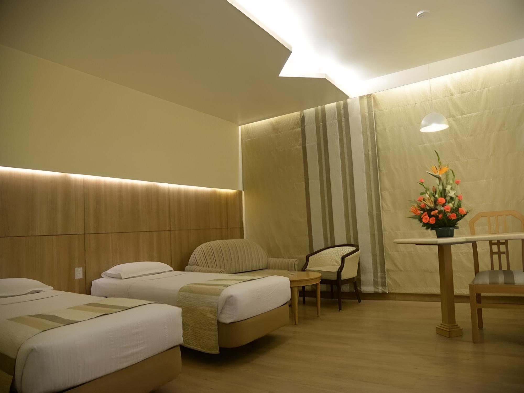 Deluxe Double or Twin Room, Non Smoking photo 1
