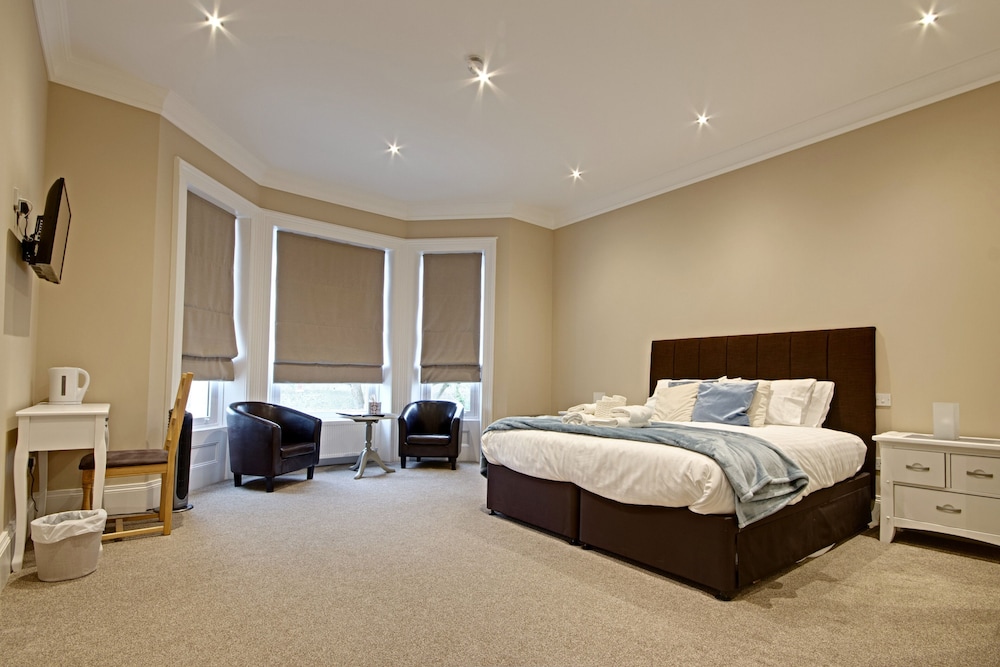 Deluxe Suite, Garden View