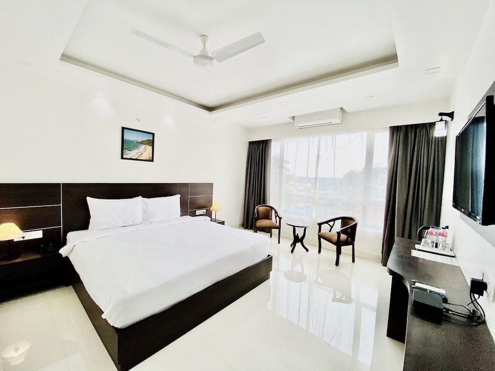 Executive King Room with Private Balcony