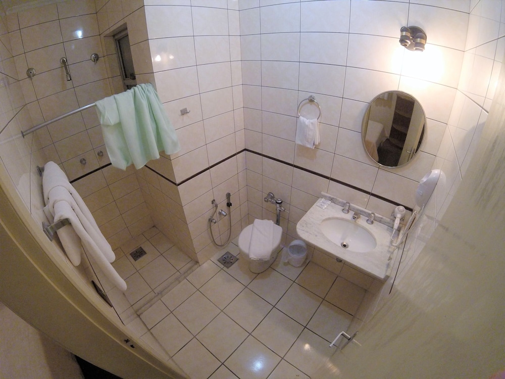 Standard Room photo 3