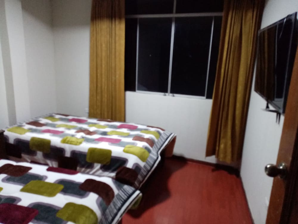 Economy Twin Room
