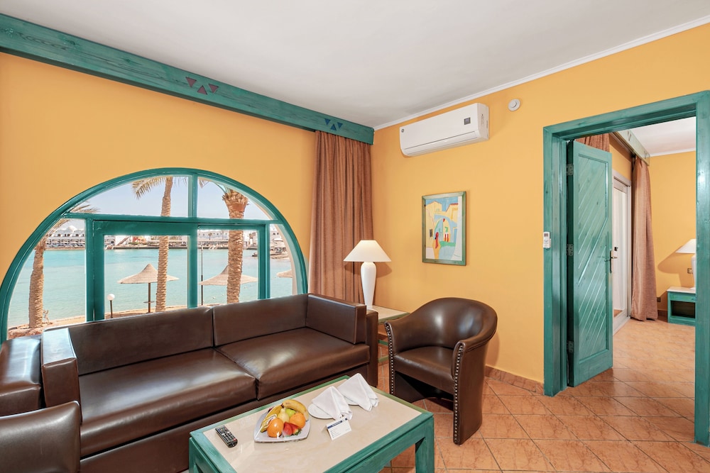 Junior Suite, Sea View - Photo 2