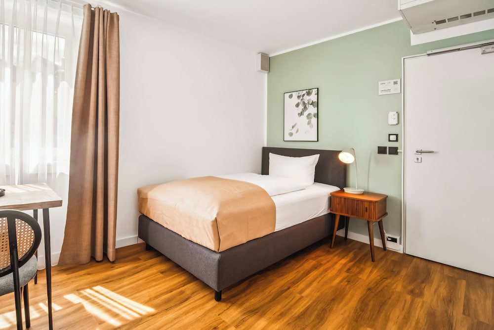 Single Room Wheelchair Accessible