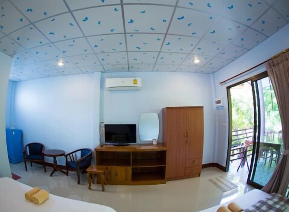 Super Deluxe Room / Max 5 Persons photo 3
