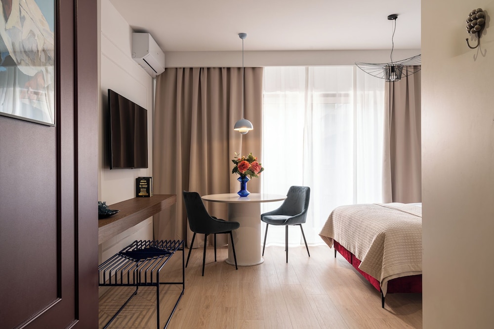 Premium Apartment