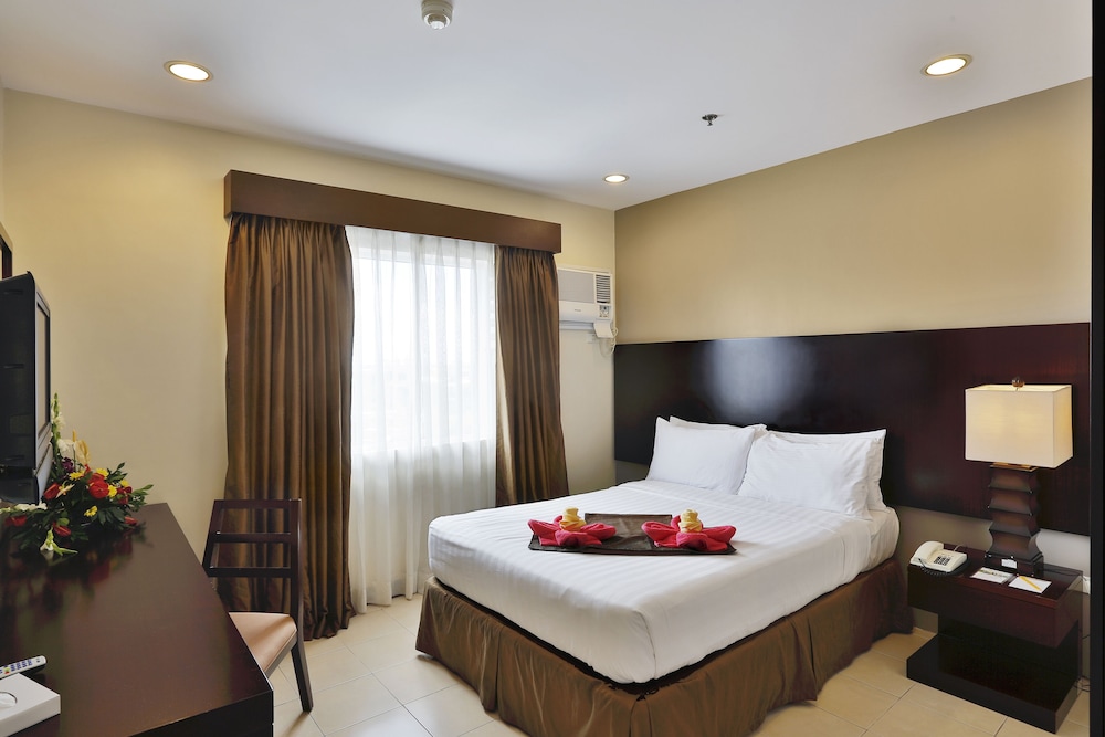 Superior Suite - Photo 3