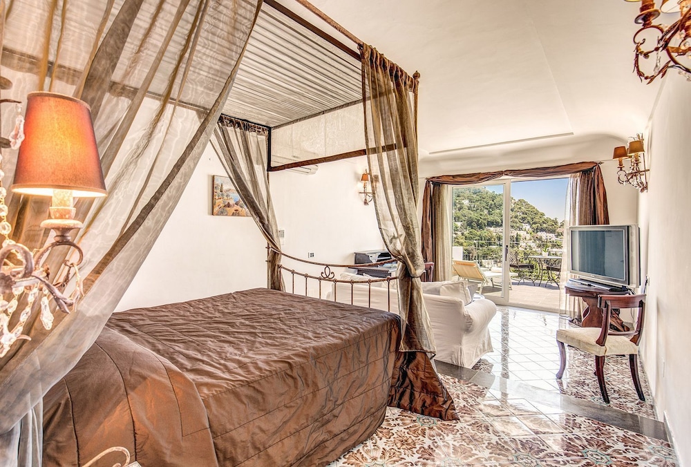 Junior Room, Sea View - Photo 2