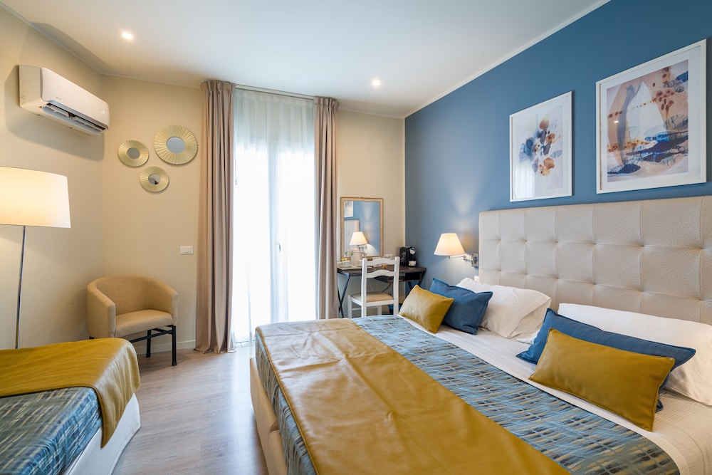 Superior Triple Room, Sea View