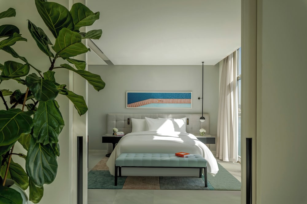Suite, 3 Bedrooms, Balcony, Sea View (Dining, Kitchen, Palm)
