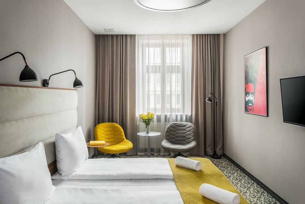 Premium Triple Room photo 3