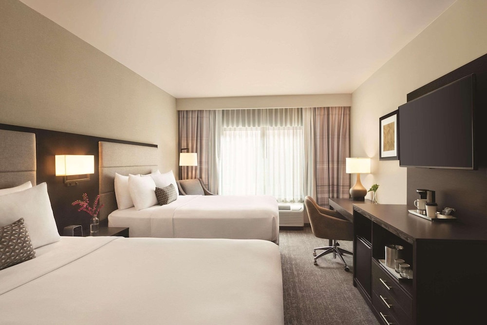 Room, 2 Queen Beds, Non Smoking - Photo 2