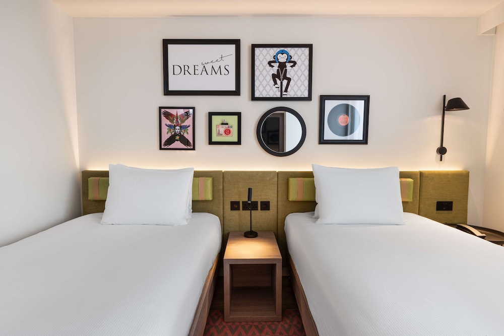 Twin Room, 2 Twin Beds