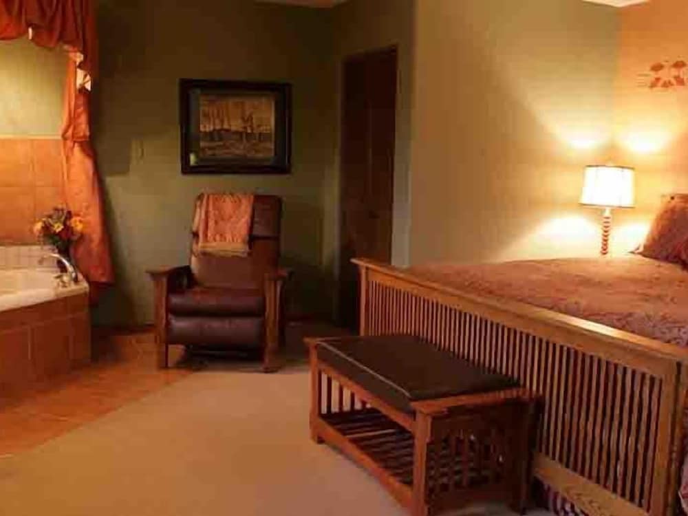 Premium Suite, Accessible, Ensuite (Meadow Breeze King Suite) photo 1