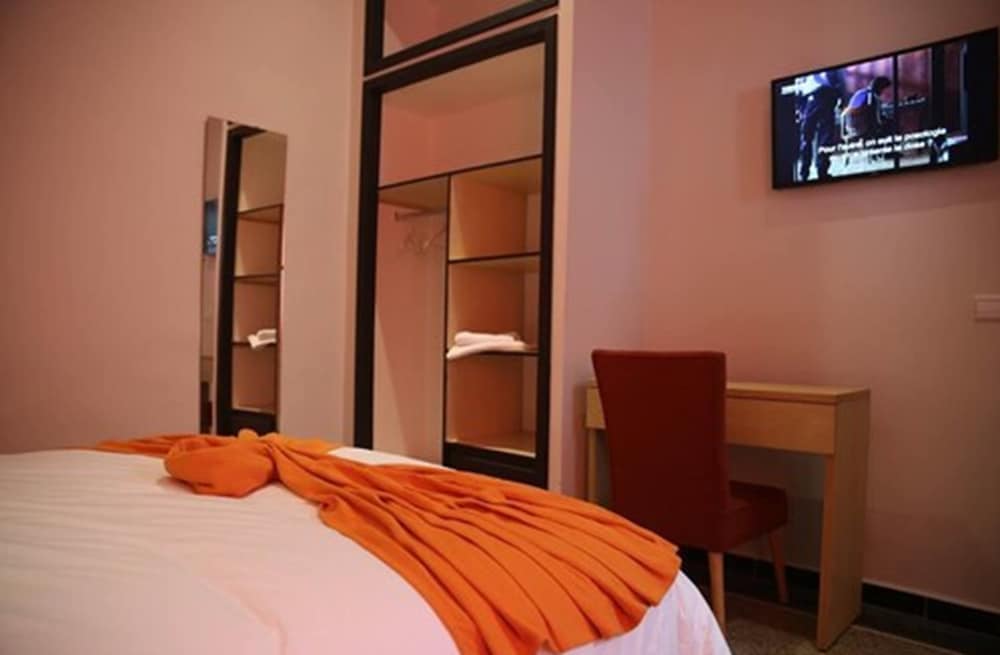 Single Room photo 3