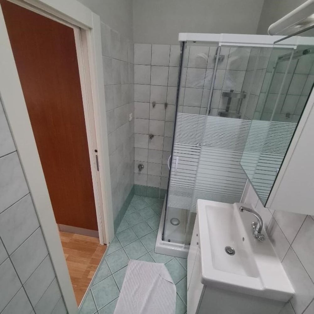 Studio (Berto - 500m to the beach - SA3(2) Na)