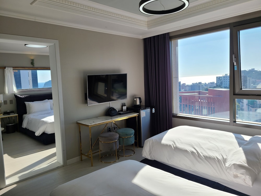 Family Suite Terrace Ocean View