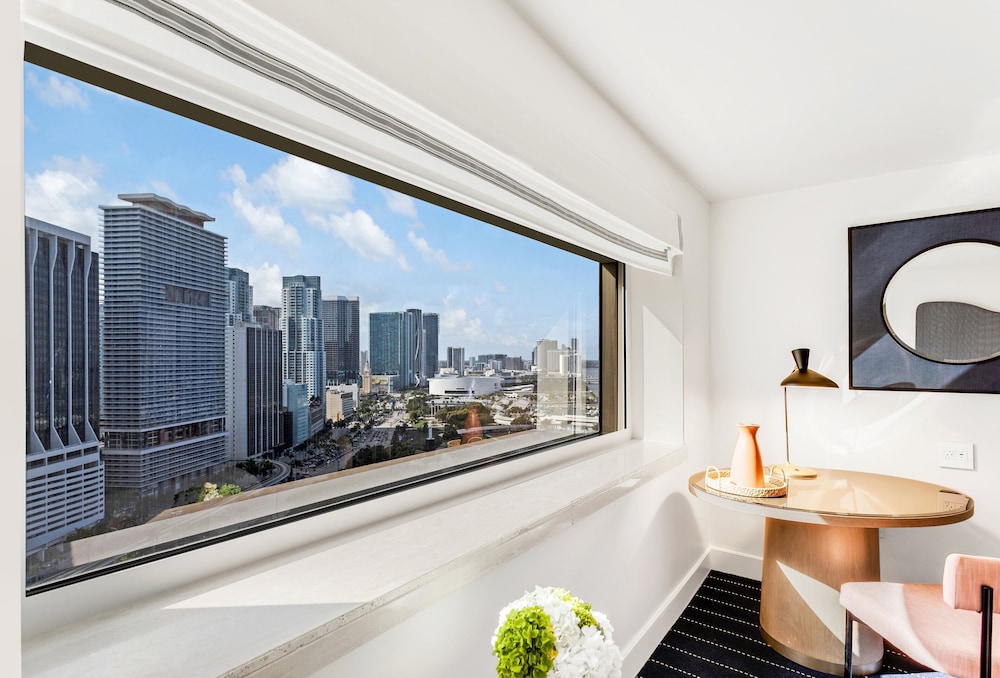 Classic Room, 2 Queen Beds, City View