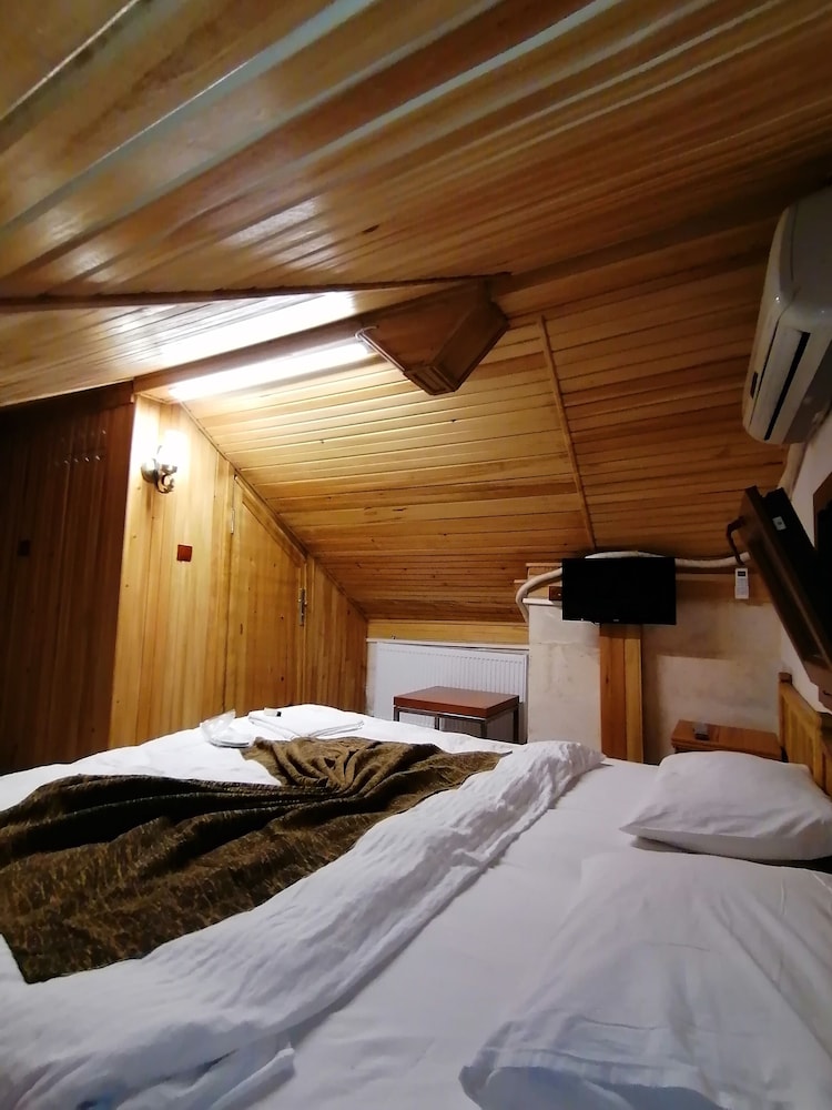 Penthouse Room photo 2