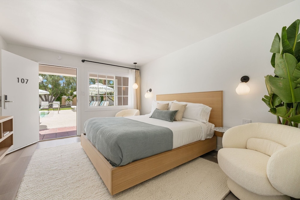 Room, 1 King Bed