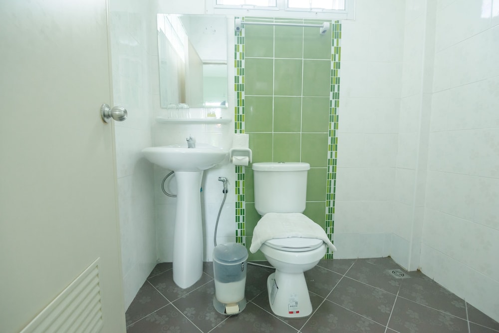 Business Room - Photo 4