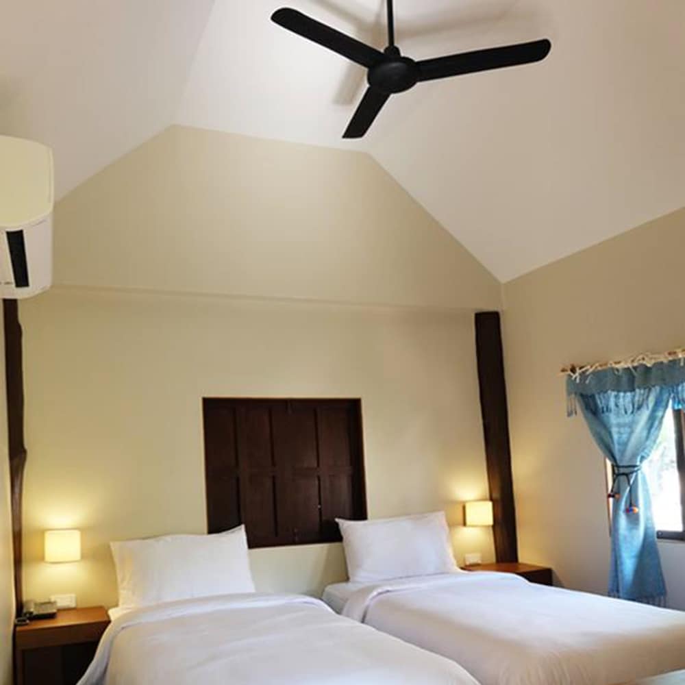 Superior Twin Room photo 2