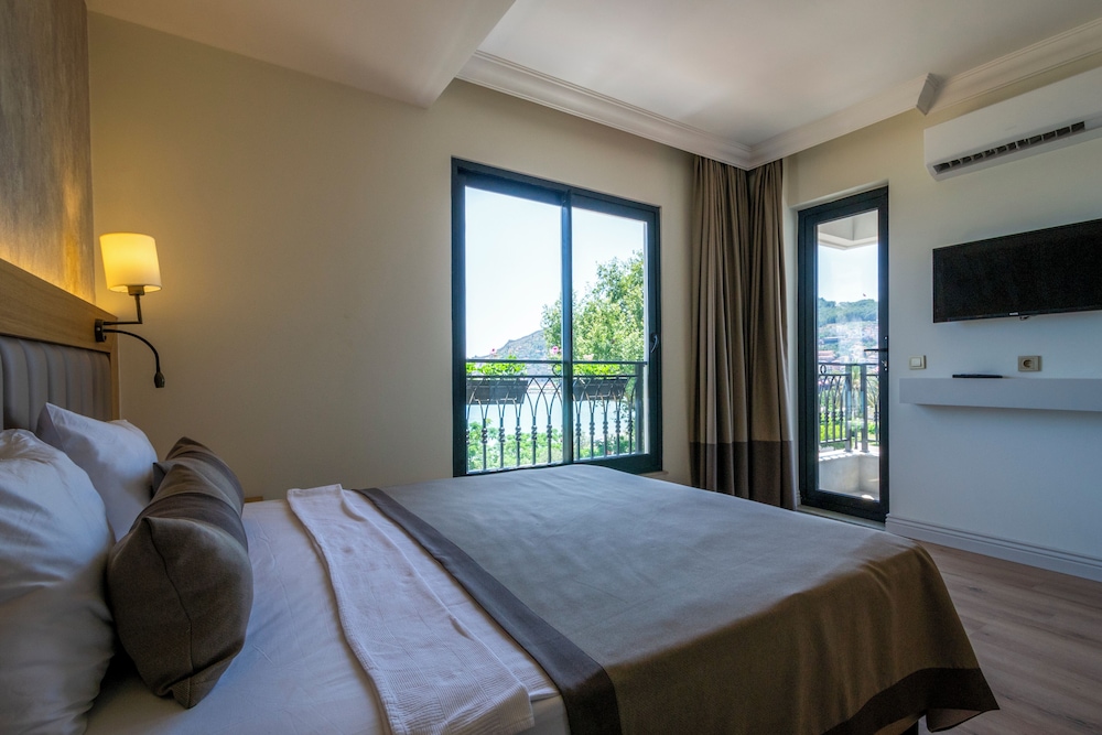 Double Room, 1 Double Bed, Non Smoking, Sea View photo 1
