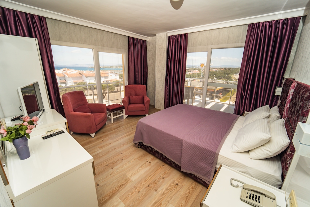 Suite Clásica, Vista al Mar