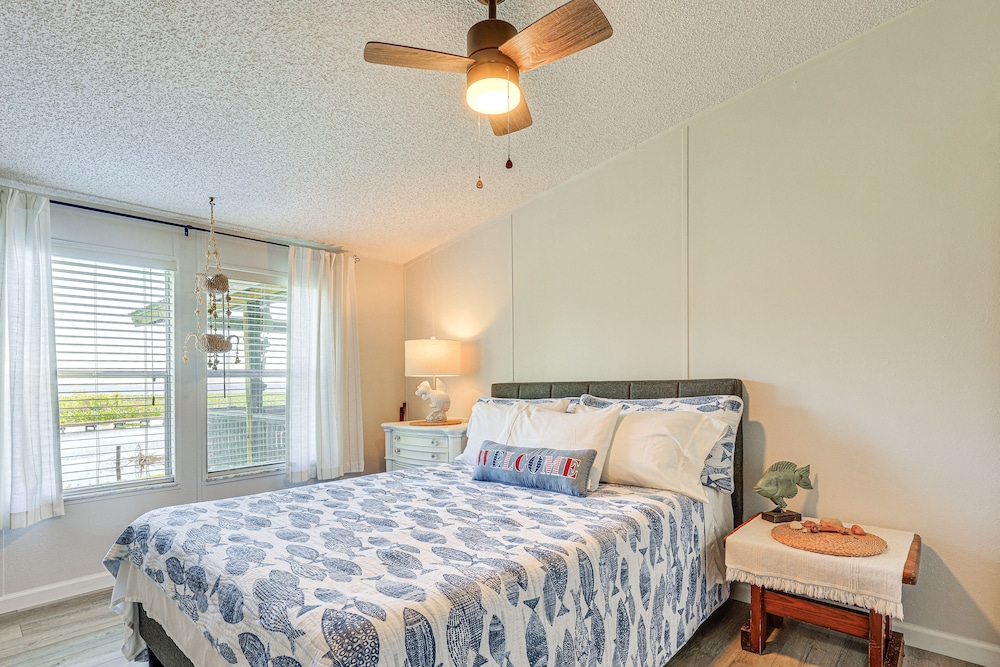 House (4 Bedrooms) photo 2