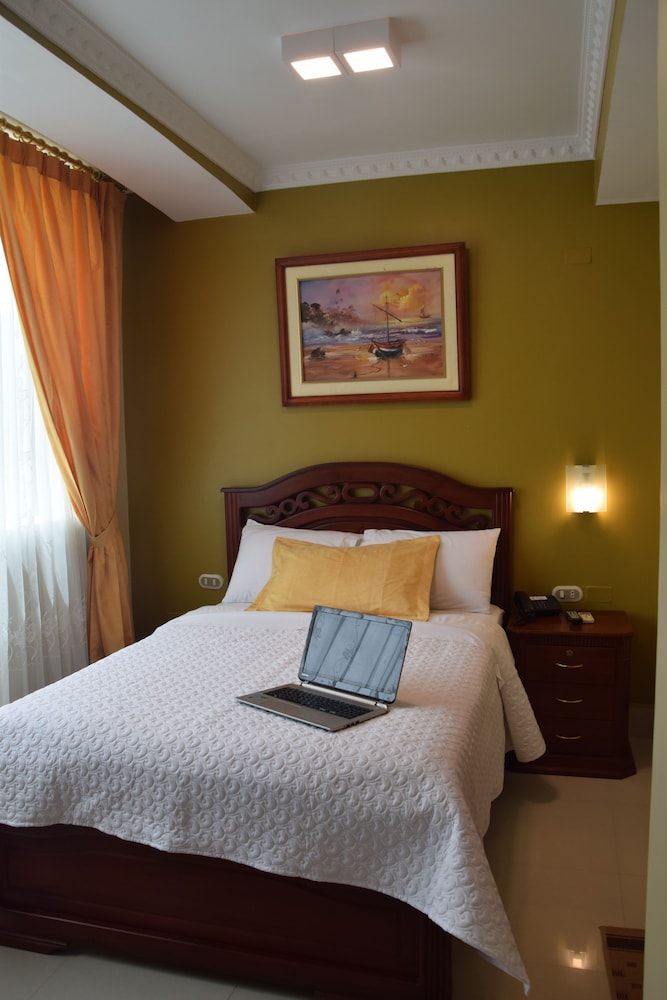Basic Single Room, 1 Twin Bed, Private Bathroom photo 1