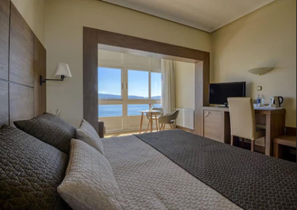 Superior Double Room, Sea View (2+1) photo 3