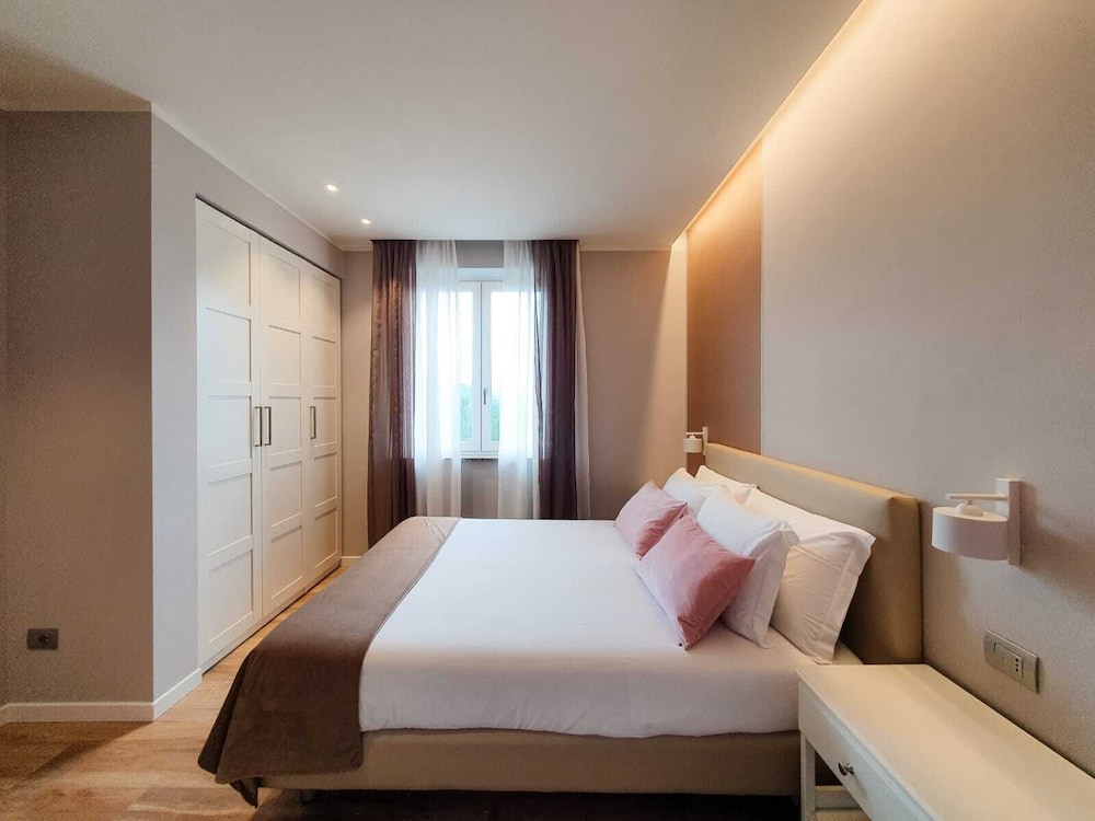 Premium Apartment, 1 Bedroom, Jetted Tub, Valley View