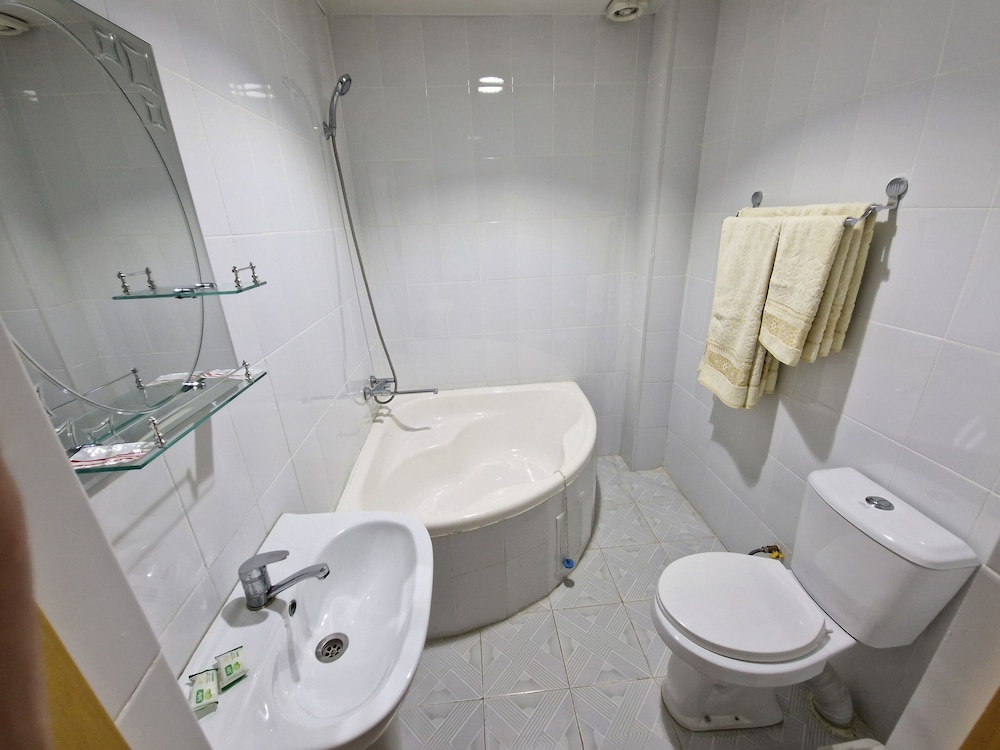 Standard Twin Room photo 1