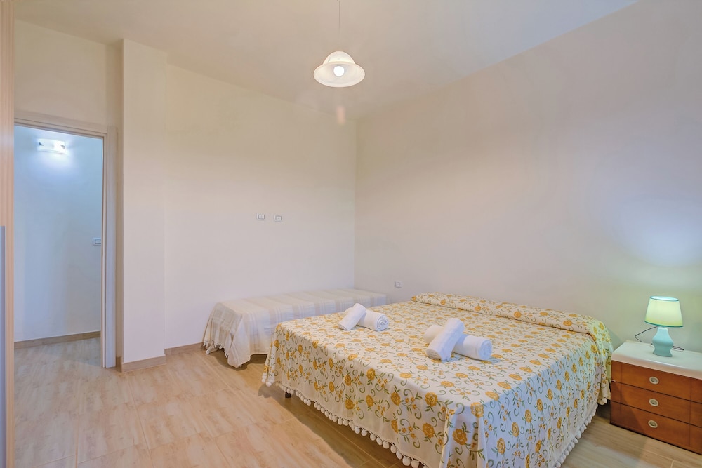 Standard Apartment, Multiple Bedrooms (Le Bianche Apt. 3 -Terrace- Near The) photo 3