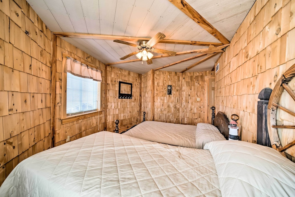 House (4 Bedrooms) photo 2