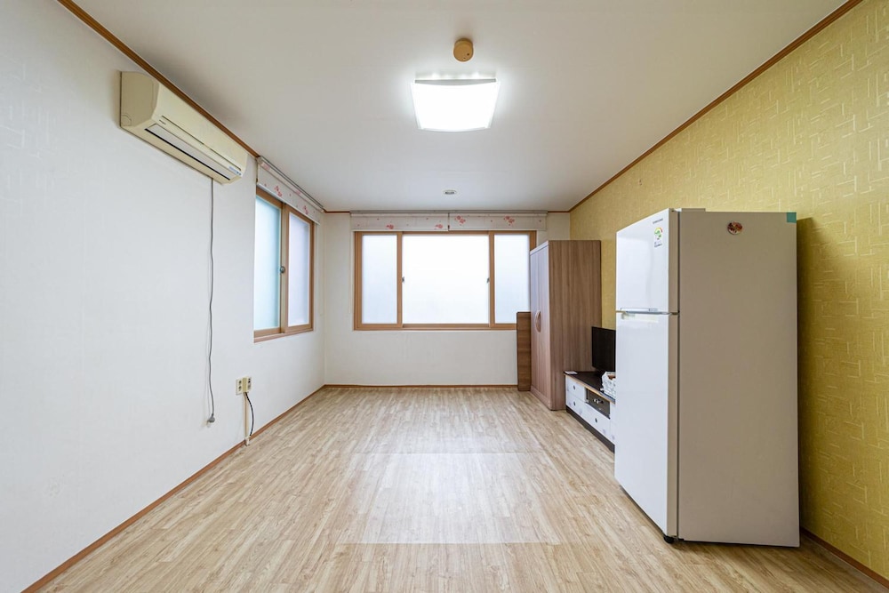 Basic Room, 1 Bedroom (Hojeoplan) - Photo 6