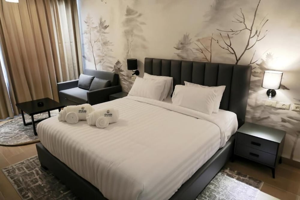 Junior Suite, 1 King Bed with Sofa bed photo 1