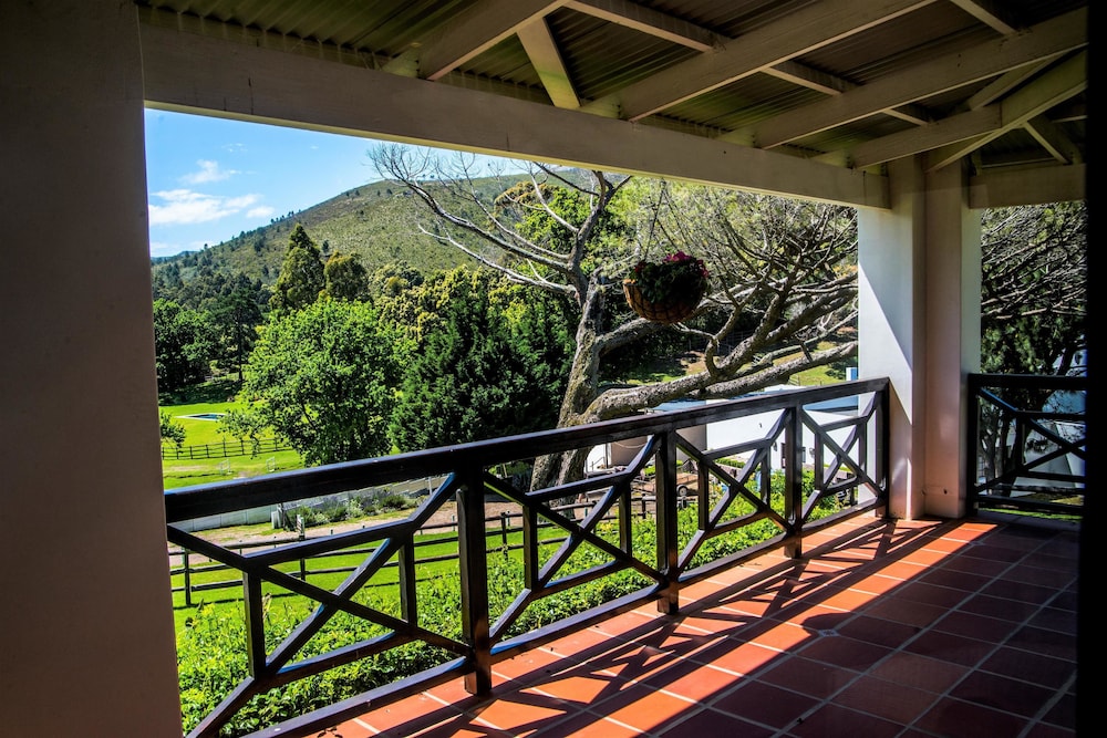 Family Cottage, 3 Bedrooms, Valley View, Mountainside photo 3