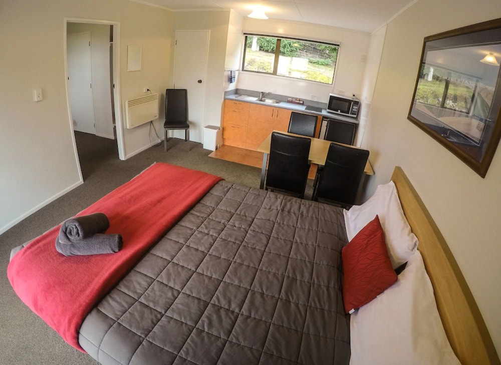 Family Studio, 1 Bedroom, Kitchenette photo 3