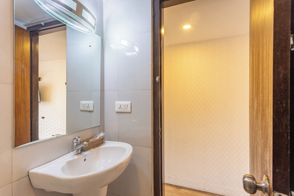 Deluxe Double Room - Photo 6