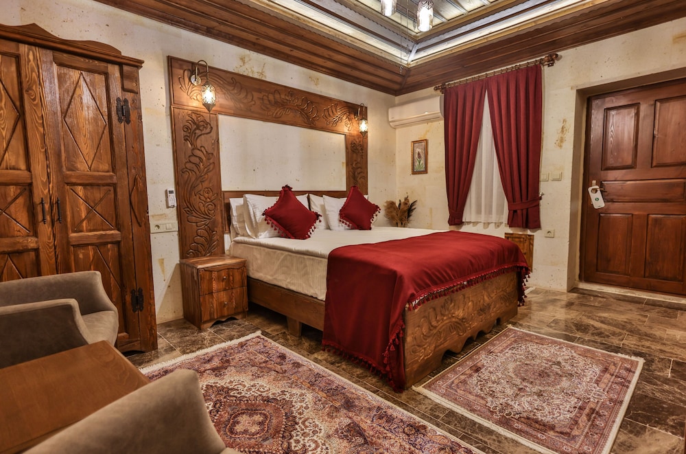 Deluxe Room (Private Garden) - Photo 4