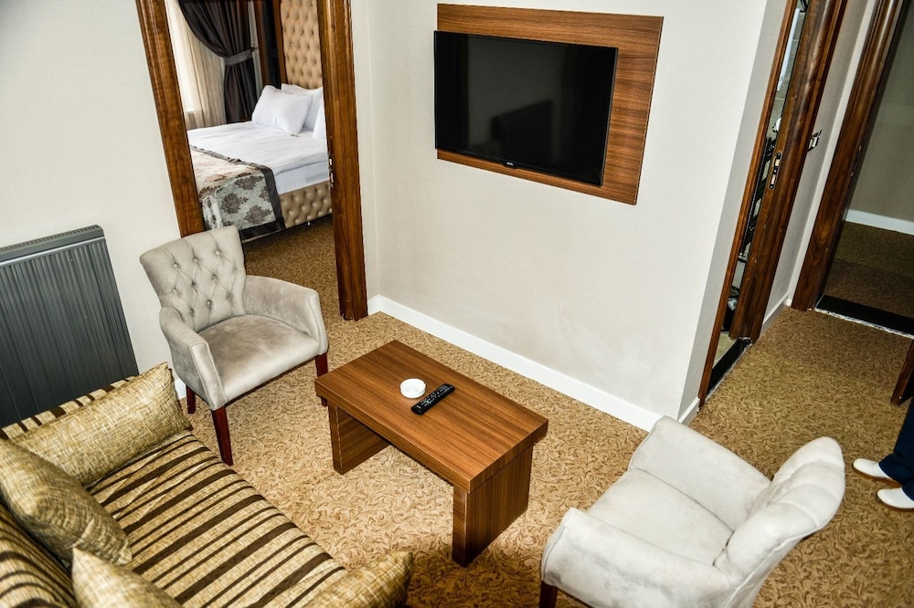 Family Suite photo 2