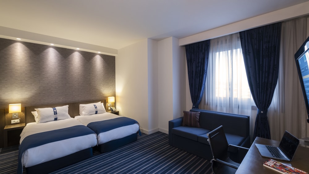 Deluxe Triple Room photo 1
