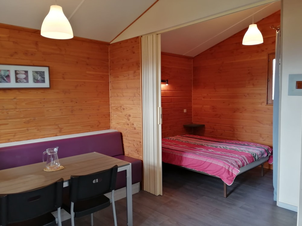 Classic Chalet (4) photo 1