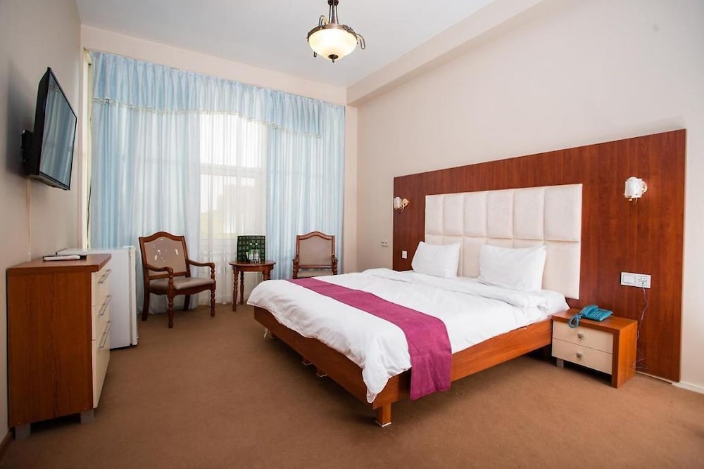 Basic Double Room