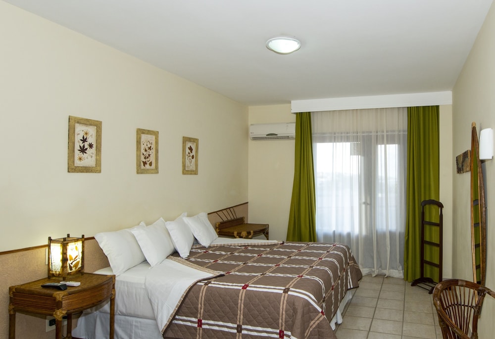 Standard Room - Photo 1