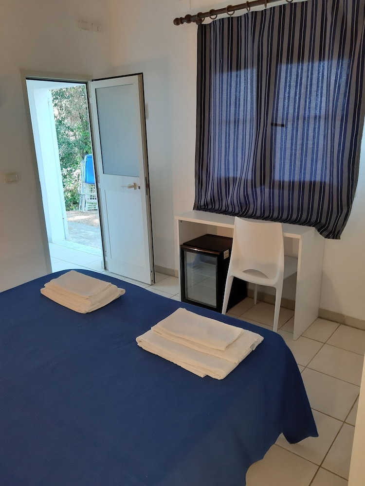 Family Room, Connecting Rooms, Sea View photo 2