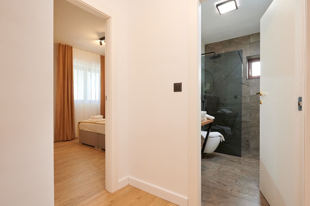 Apartment (Natali - 5 M from the beach - A6 (4+2)