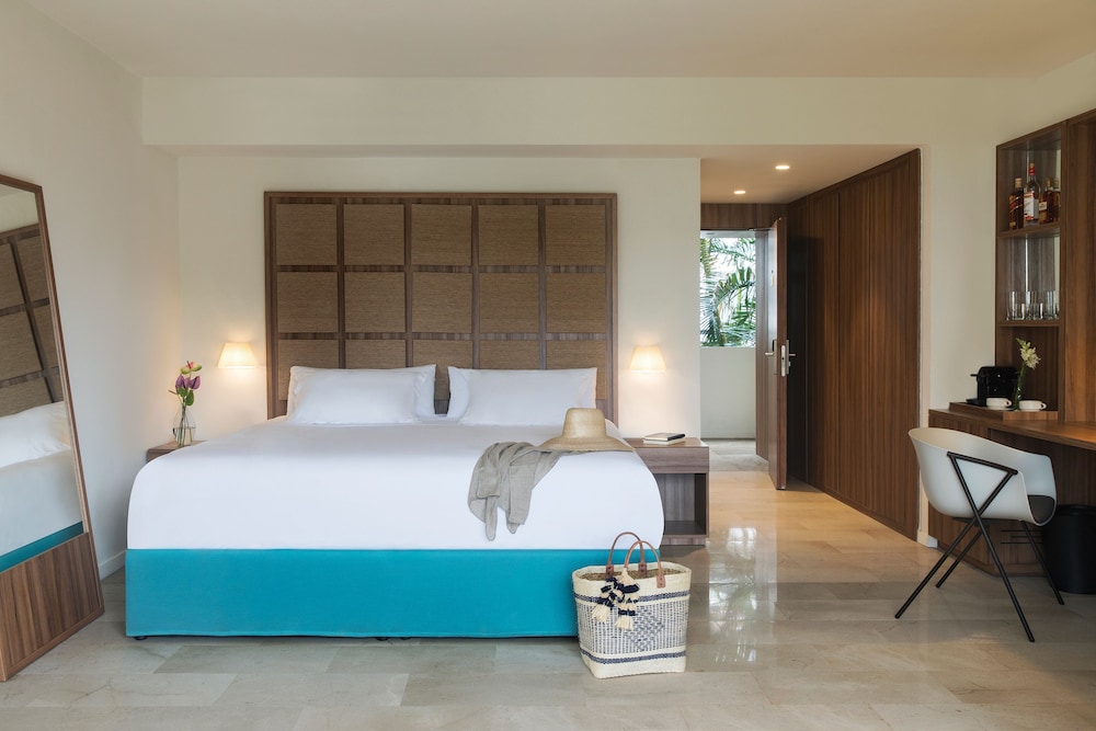 Junior Suite with Private Pool