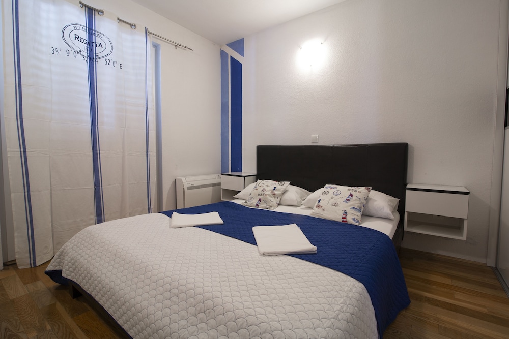 Apartment, 3 Bedrooms, Sea View