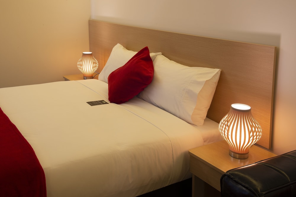 Luxury Apartment, 1 Bedroom - Photo 16